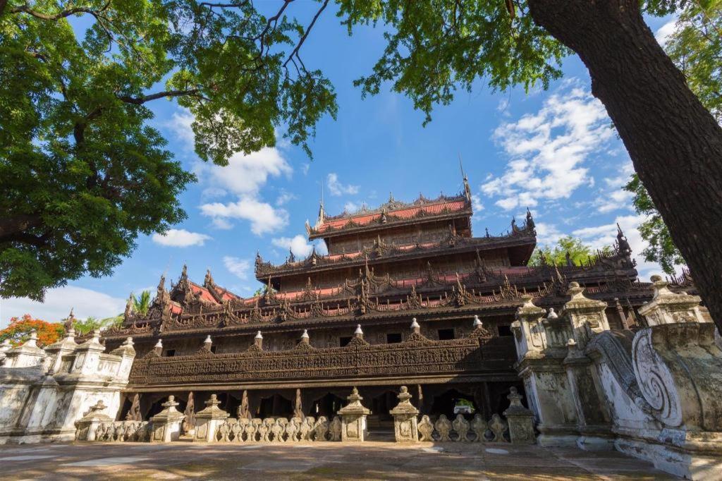 Silver City Hotel Mandalay Exterior foto